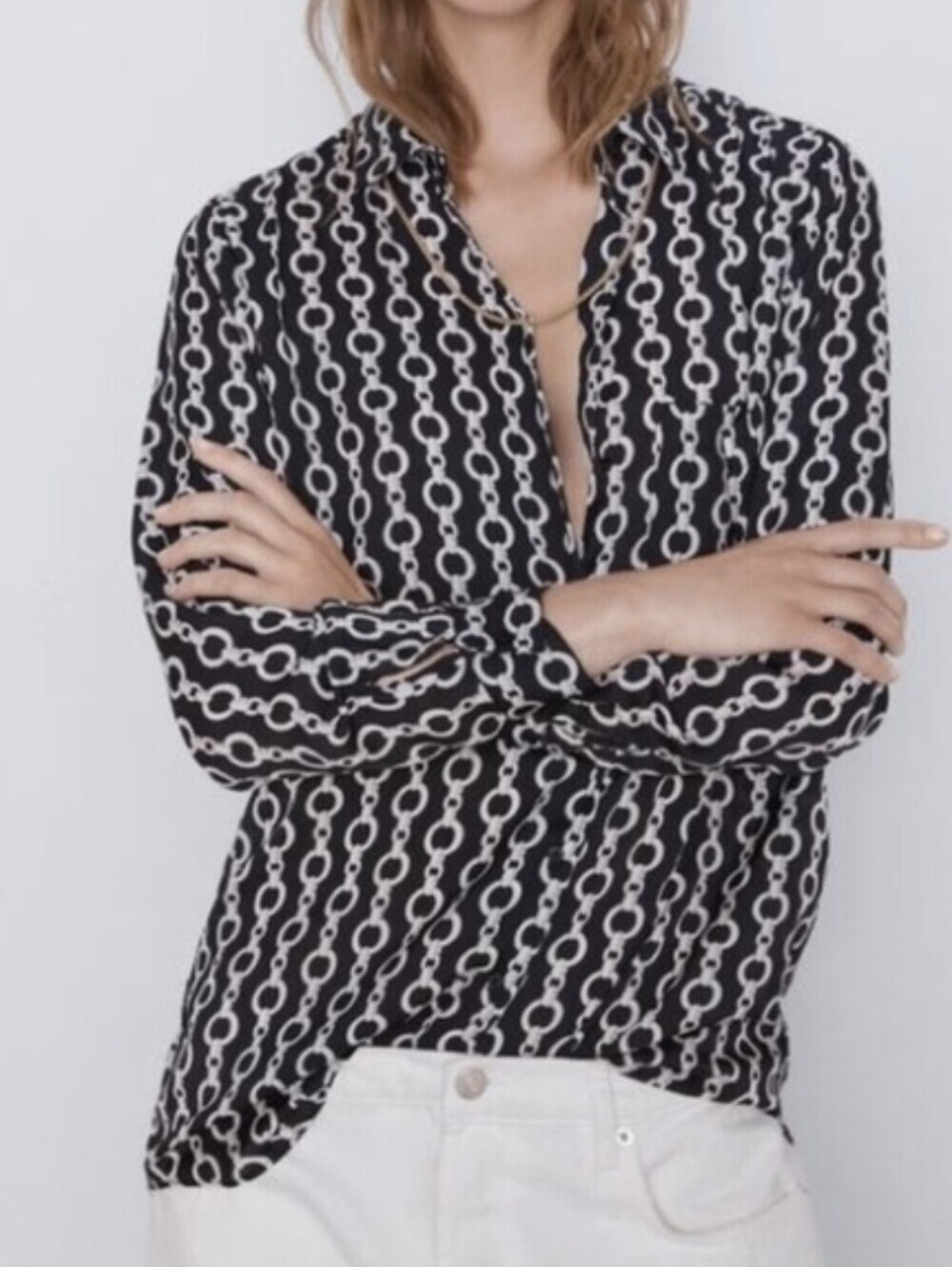 Zara Black and White Chain-Print Button-Down Shirt...Size:S